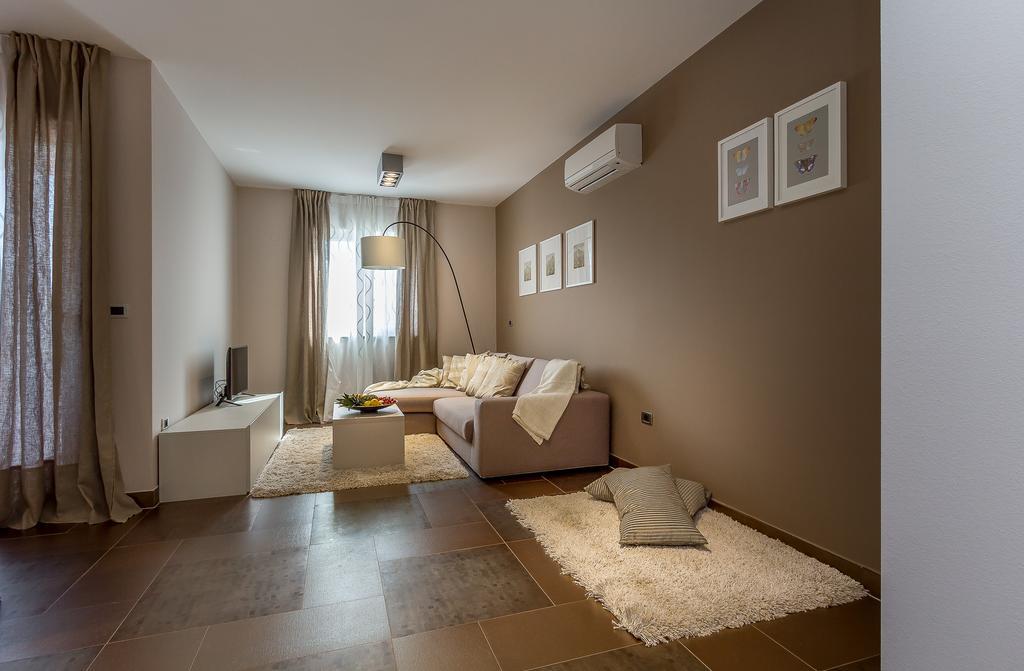 Apartments Stella 로비니스코 셀로 객실 사진