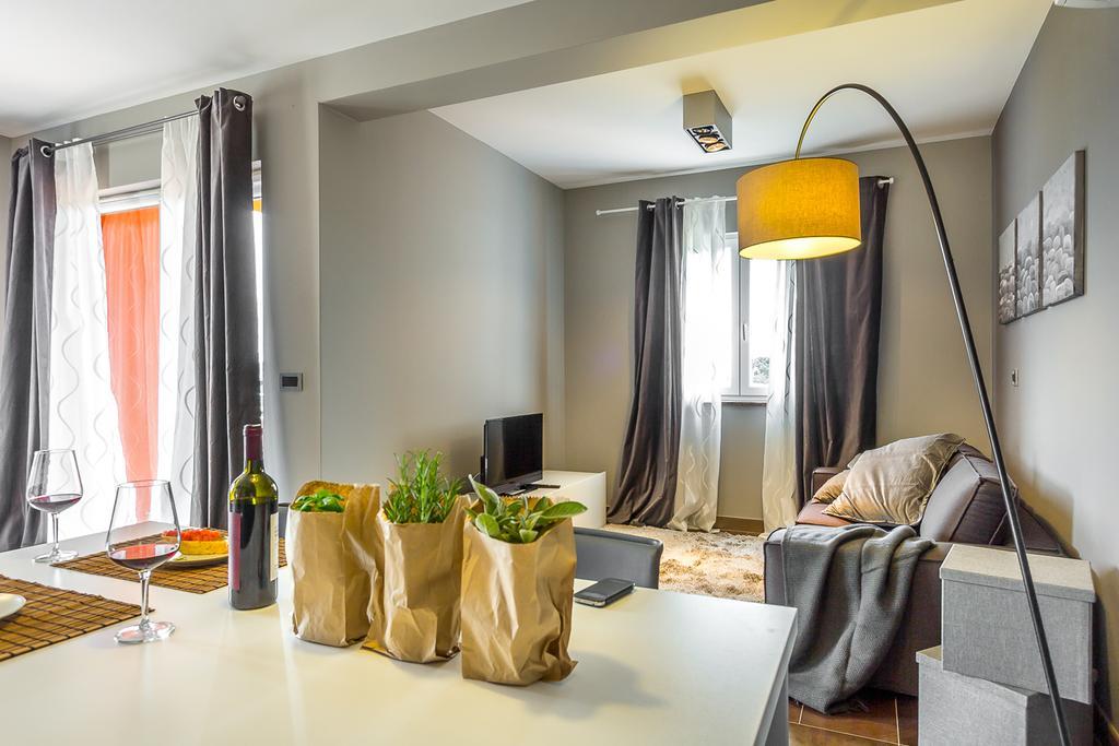 Apartments Stella 로비니스코 셀로 객실 사진